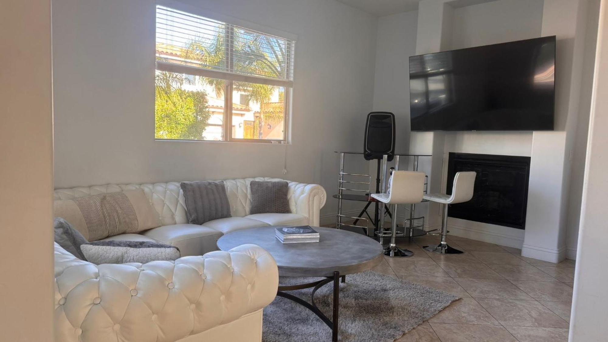 La Dream Gem - Beautiful Home With Spa Los Angeles Exterior foto